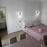 Bianca Bb E Guest house