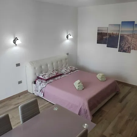 Bianca Bb E بيت ضيافة