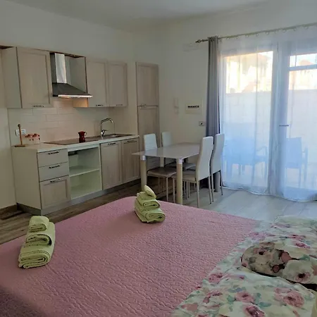 Bianca Bb E Gæstehus Tortolì
