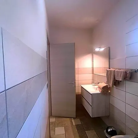 Guest house Villa Bianca Rooms E Apartments 3*