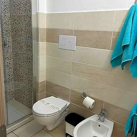 Villa Bianca Rooms E Apartments Guest house 3*
