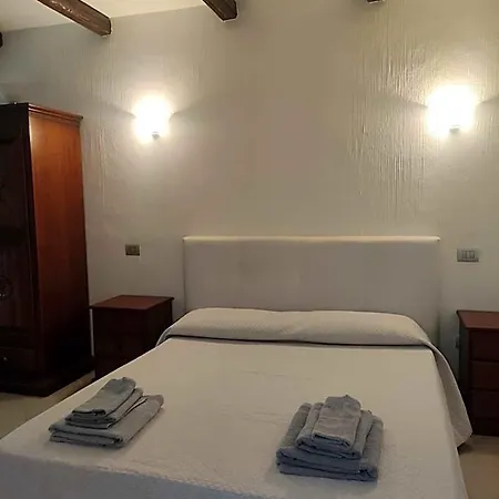 Pensión Villa Bianca Rooms E Apartments