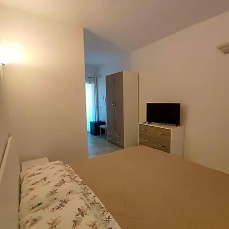 Villa Bianca Rooms E Apartments 3* Tortoli
